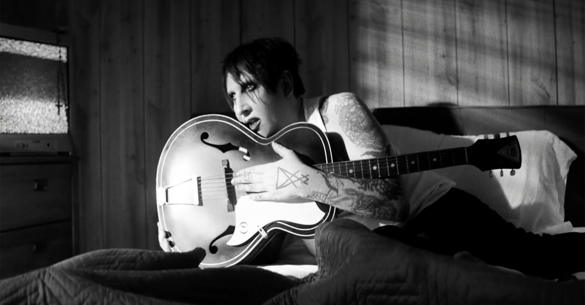 Marilyn Manson: 'God's Gonna Cut You Down' Cover