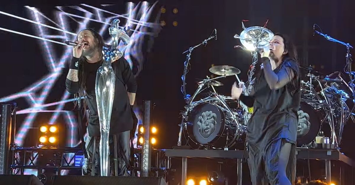 Watch Amy Lee Join Korn For A Thunderous Rendition of 'Freak On A Leash ...