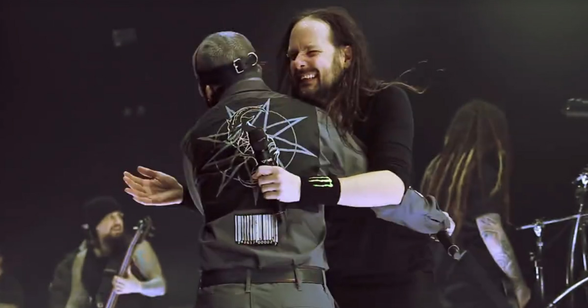 Korn & Slipknot Perform Sabotage