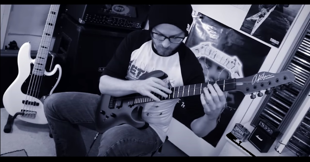 Watch Metallica's 'One' Played on One String