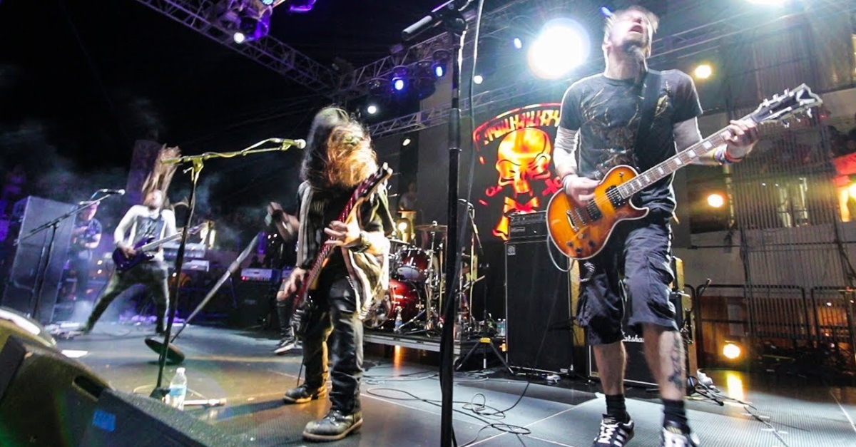 Watch Frog Leap Studios Play 'Roots' and 'Walk' With Korn and Mudvayne Members