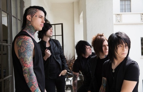 Falling in Reverse release new track 'God, If You Are Above..'