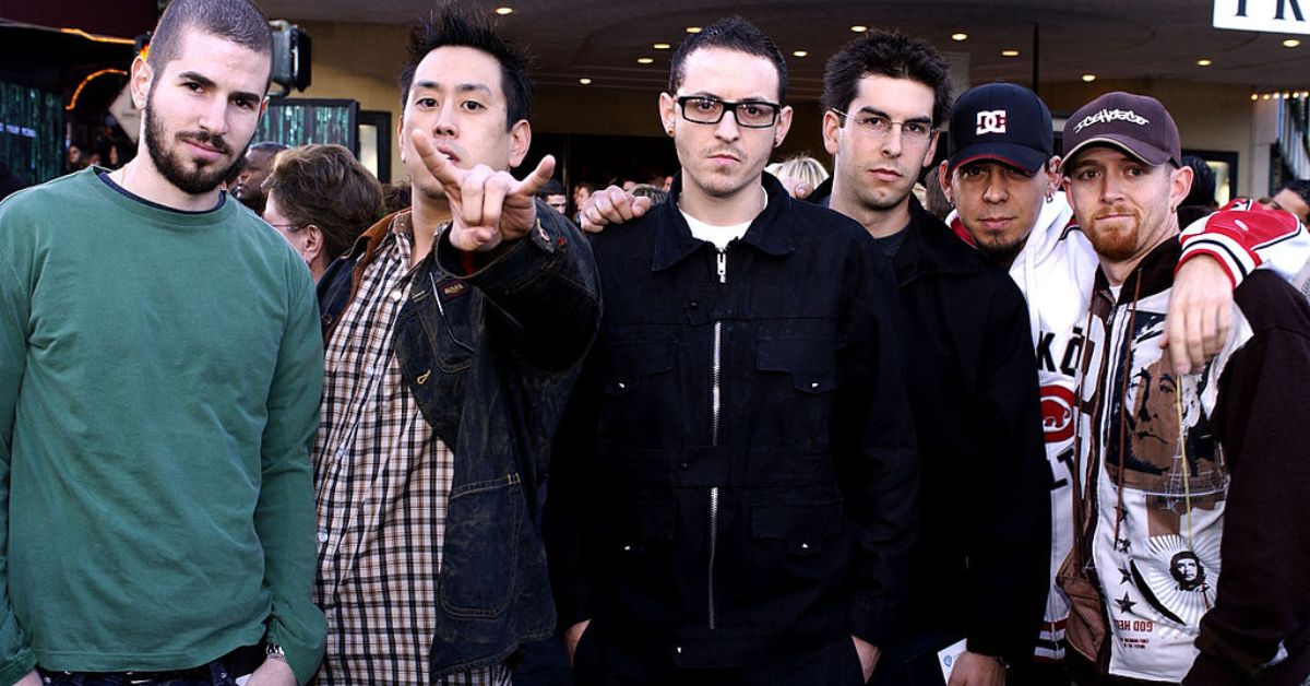 A photo of Linkin Park at an event in 2003