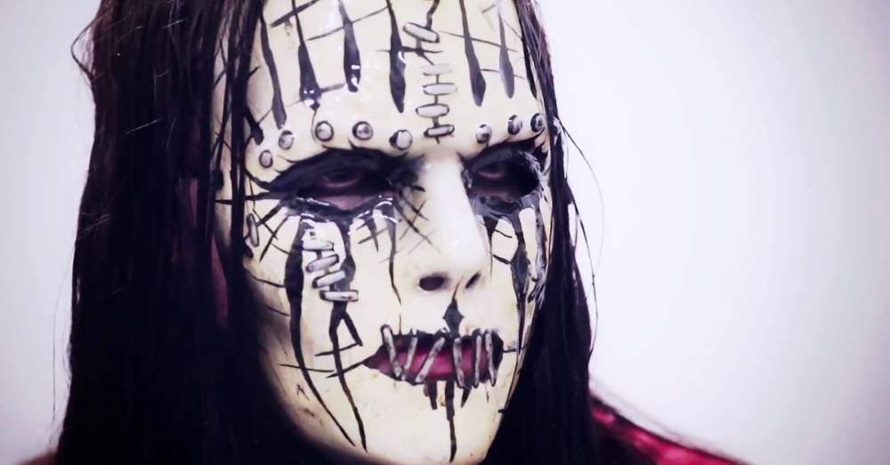Joey Jordison with mask