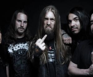 Suicide Silence: 'Love Me to Death'
