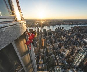Jared Leto climbing The Empire State Building