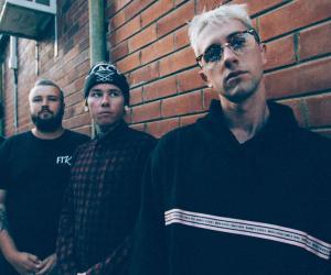 PREMIERE: Melbourne's Rumours Drop 'Paralysed' Official Video.