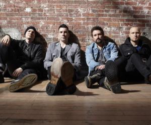 Theory of a Deadman Talk Savages!